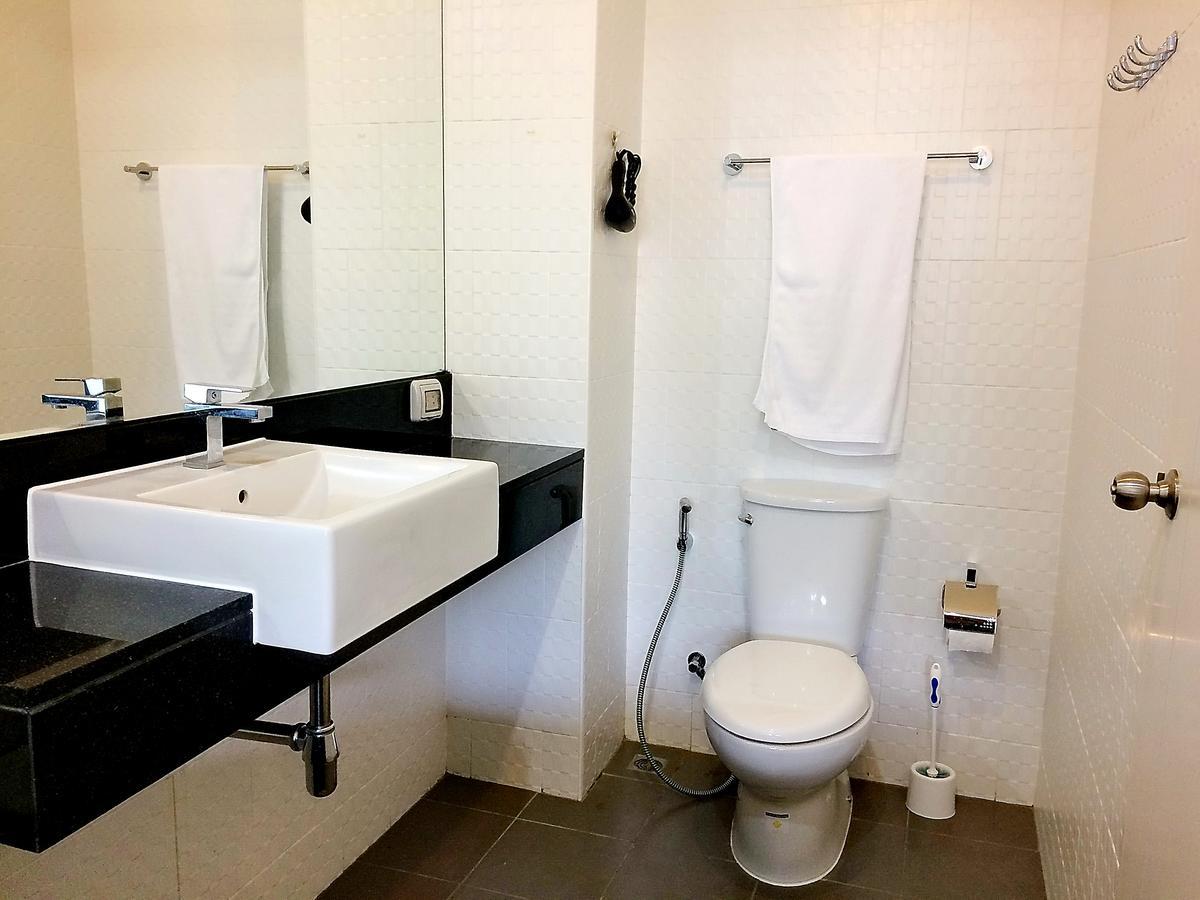 Chic Apartment Karon Екстер'єр фото